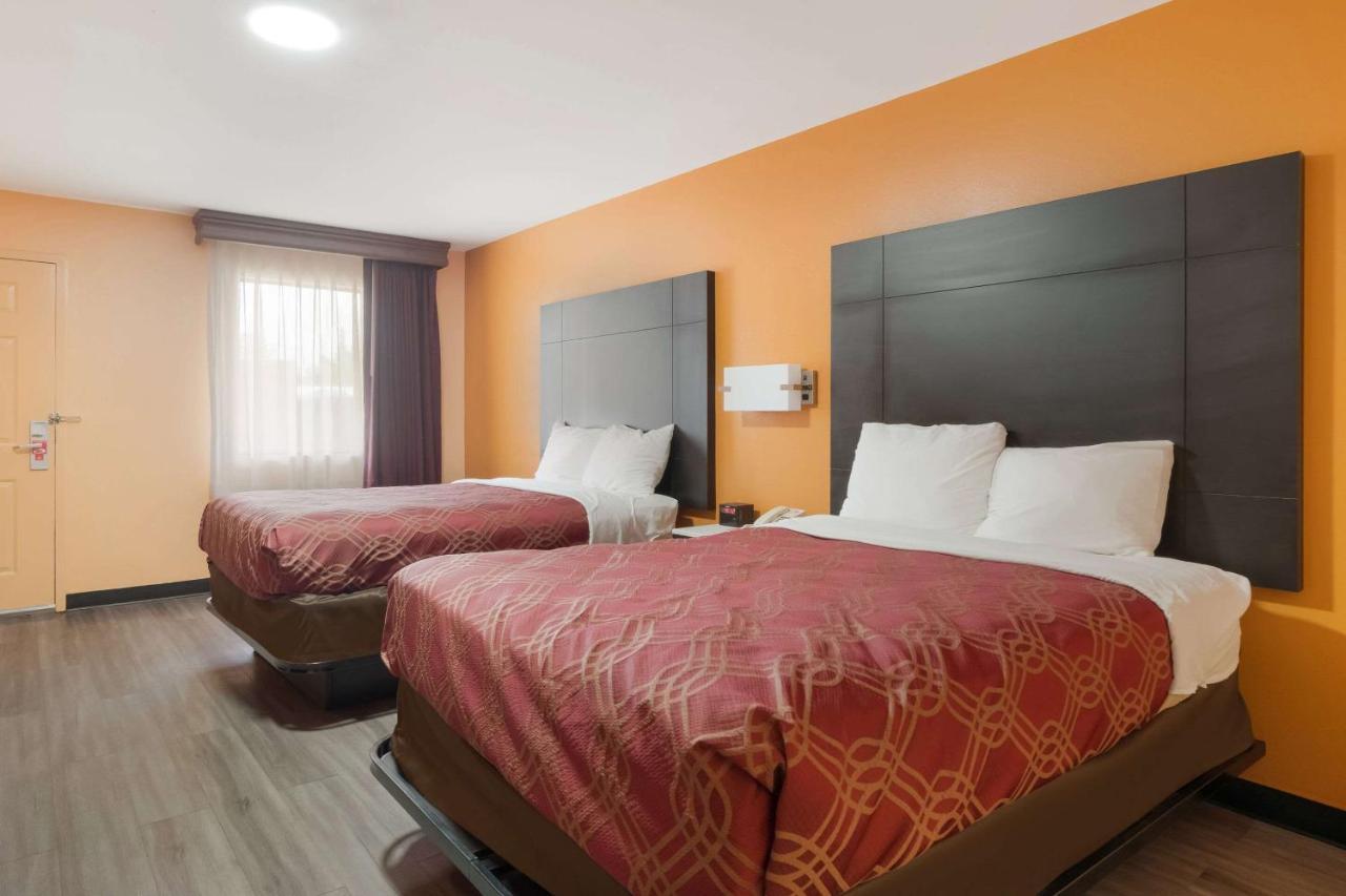 Econo Lodge Ripley Exteriör bild