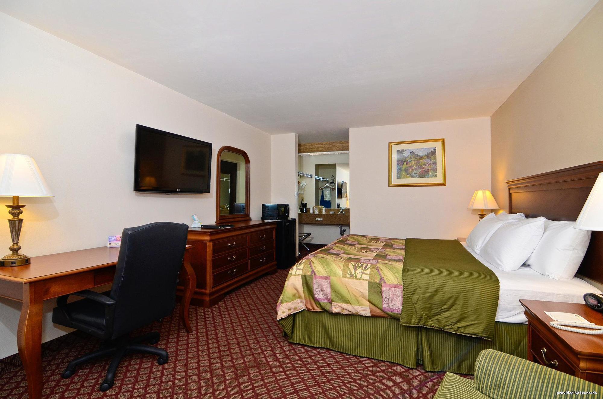 Econo Lodge Ripley Exteriör bild